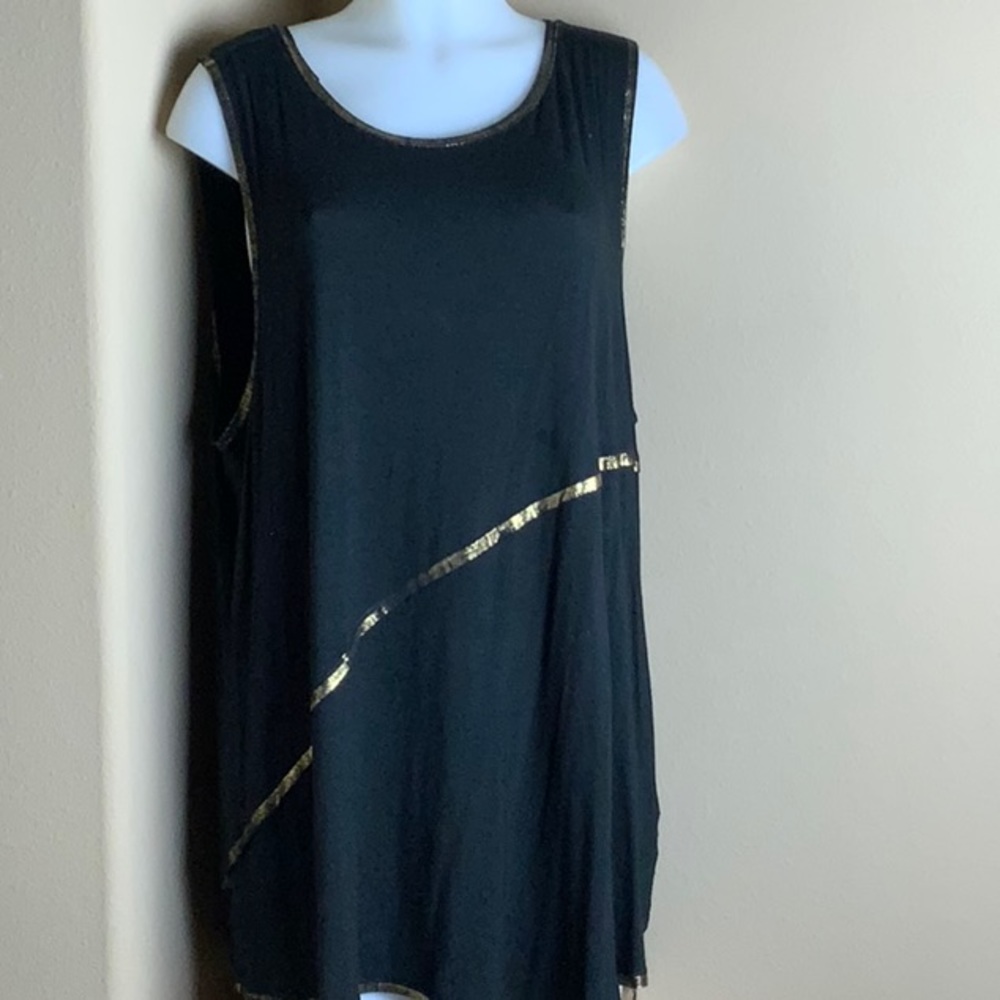 Tahari Tank